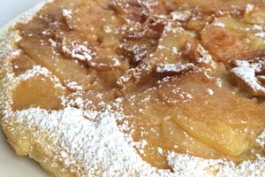 Crapiaux aux pommes et caramel au beurre salé (gâteau à la poele)