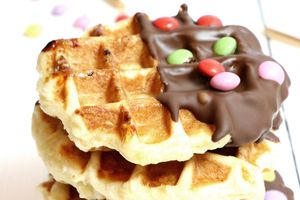 | Gaufres de Liège au chocolat et Smarties |