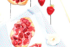 Forcaccias sucrées aux fraises