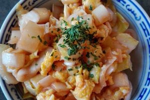 Salade d'endives brouillade d'oeuf comté sauce ketchup ou pas