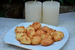 Gougères faciles fourrées au fromage frais