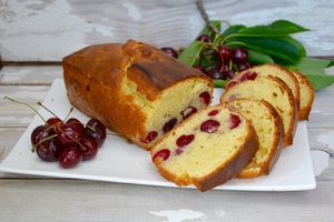 Cake aux cerises