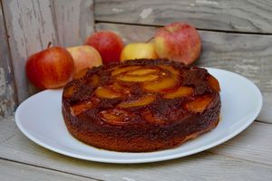Gâteau renversé aux pommes