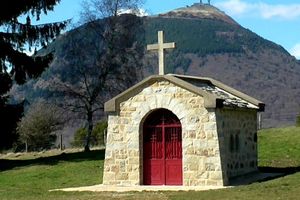 SOURCE DE CHABANA A LA CHAPELLE ST-AUBIN (63)