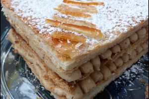 Mille-feuilles au praliné et au confit d'orange