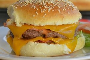 HAMBURGER 100% MAISON