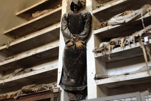 Il giro della Trinacria, suite