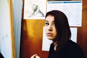LES AUTRES FRANCAIS DE LONDRES: MARINE S.