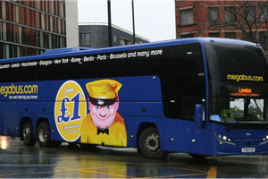 PARIS-LONDRES, ou LONDRES-PARIS en…. bus !