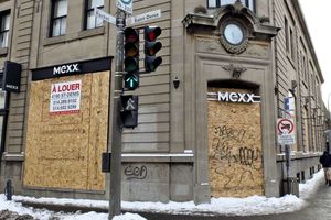 Le Canada à mal à son commerce '' les magasins tombent comme des mouches '' !