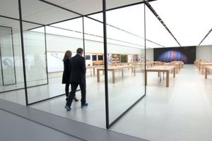 Le nouvel Apple Store: le Genius bar disparaît définitivement.