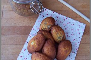Madeleines aux raisins secs et au rhum