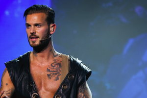 Les News Télé du Lundi 20/10/2014 : Vincent Broussard, Les anges de la chanson, Patrick Sébastien, M.Pokora, Dave, Tahiti Quest, Le Grand Journal, Aujourd'hui à la télé...