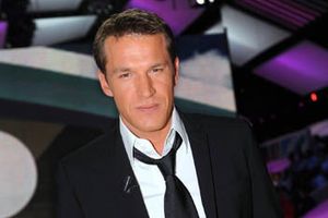 Les News Télé du Vendredi 31/07/15: Noëlle Bréham, Complément d'enquête, L'academie des 9, Patrick Timsit, DALS, VTEP...