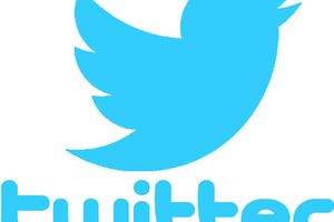 Bonjour à tous !! Vous pouvez désormais me joindre sur Twitter !!