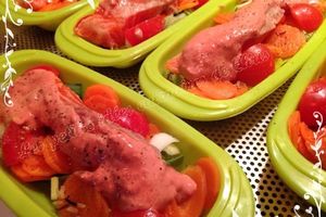 Saumon frais et petits légumes en papillotes