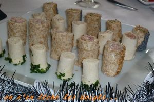Sushi de pain de mie pour l'atelier enfants salon du blog culinaire 8