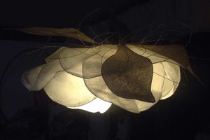 Nouvelle suspension Fleur (le printemps se fête toujours comme ça à l'atelier ;)