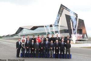 Le toit de Silverstone s'envole