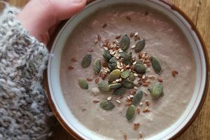 Soupe aux champignons bruns et châtaignes