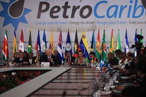 Amérique Latine: le Salvador intègre Petrocaribe et l'Alba comme membre de plein droit