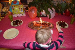Goûter d'anniversaire pour les un an de Poupette