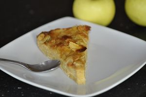 Grimolle aux pommes et croustillant d'amandes