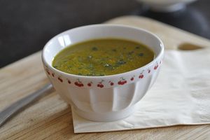 Velouté aux trois légumes (haricots verts carottes et courgettes) au thermomix