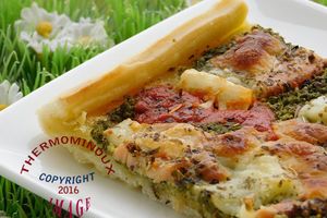 PIZZA AU PESTO D'EPINARD ET AU SAUMON (thermomix)