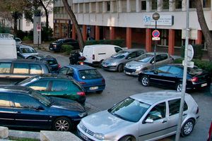 Comment gérer le stationnement anarchique !