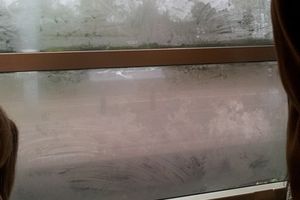 De la buée sur les vitres