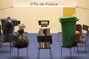 Les poubelles boulimiques anonymes