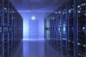 Qu’entend-t-on par serveur virtuel ?