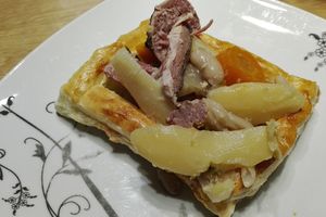 POTEE LORRAINE EN CROUTE