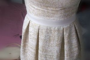 Tenue d'invitée pour un mariage