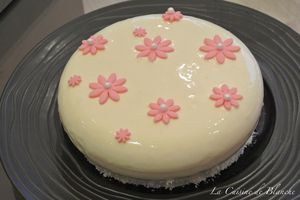 Entremet Cassis Coco - La cuisine de blanche.over-blog.com