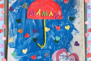 Pluie de cœurs pour maman