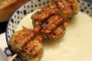 Soupe de patisson blanc et boulette de saucisse.