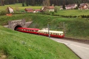 Le centenaire du tunnel du Mont d'Or et les trains