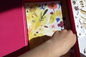 Tableaux en sables colorés avec Djeco