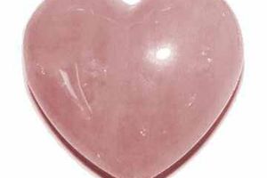 Un quartz rose pour un charme d'amour