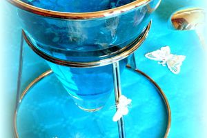 Cocktail bleu tropical pour ce soir