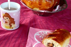 Petits pains au lait au chocolat noisettes comme une brioche au mascarpone
