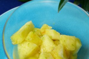 Salade d'ananas au citron vert