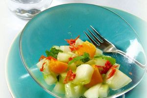 Salade de concombre, mangue et chorizo