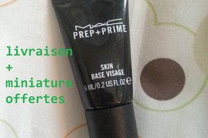 Livraison et cadeau chez MAC !
