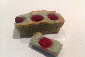 Financier pistache et framboises