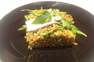 Salade de petit épeautre au pesto de roquette