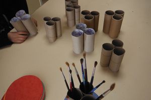 Les porte crayons