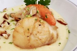 Mousseline de panais - pomme de terre et noix de St Jacques au beurre citron vert
